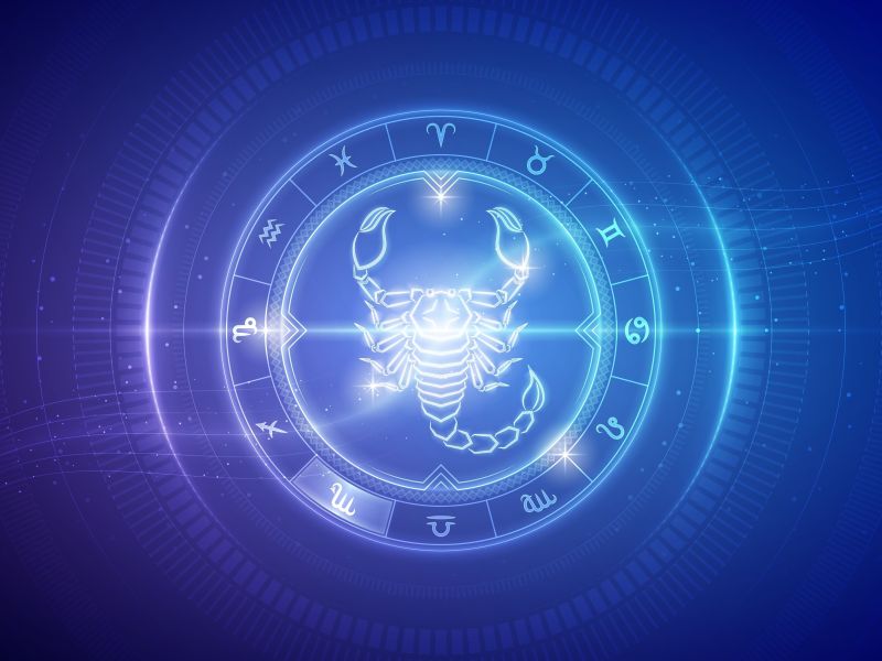 Skorpion (24.10 - 22.11) - horoskop na sierpień 2025