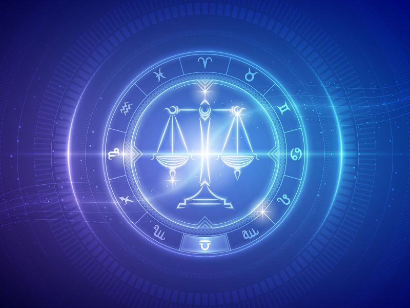 Waga (23.09 - 23.10) - horoskop na sierpień 2025