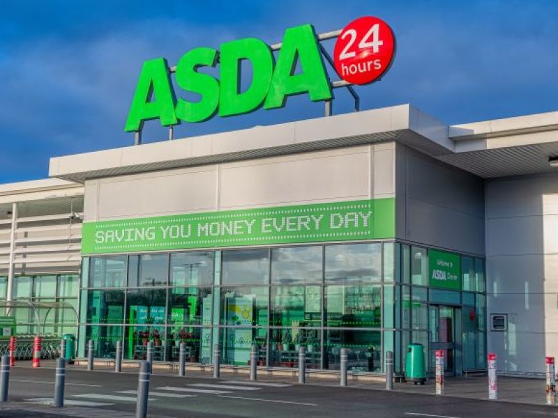 Asda rozpoczyna wojnę cenową! Okazja dla klientów w Wielkiej Brytanii!