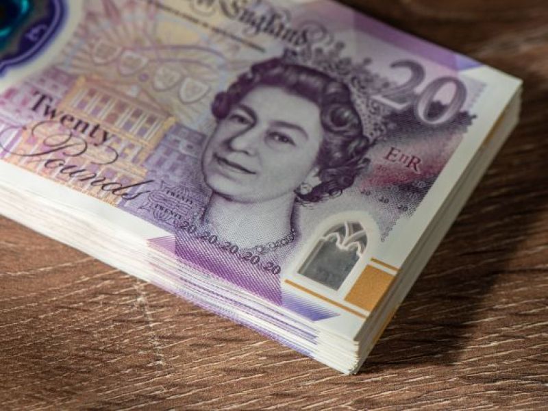 UK: Ta decyzja oburzyła społeczeństwo! Politycy otrzymają WYSOKIE podwyżki!