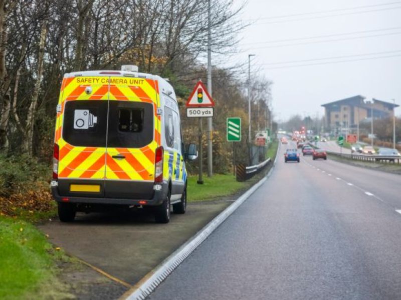 Nieoczekiwane zagrożenie na drogach w UK! Zatrważające dane - połowa przebadanych kierowców była...
