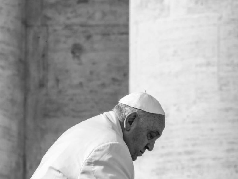 Brytyjska rodzina królewska podjęła decyzję w sprawie pogrzebu papieża Franciszka! Będzie tak samo jak przy pożegnaniu Jana Pawła II!