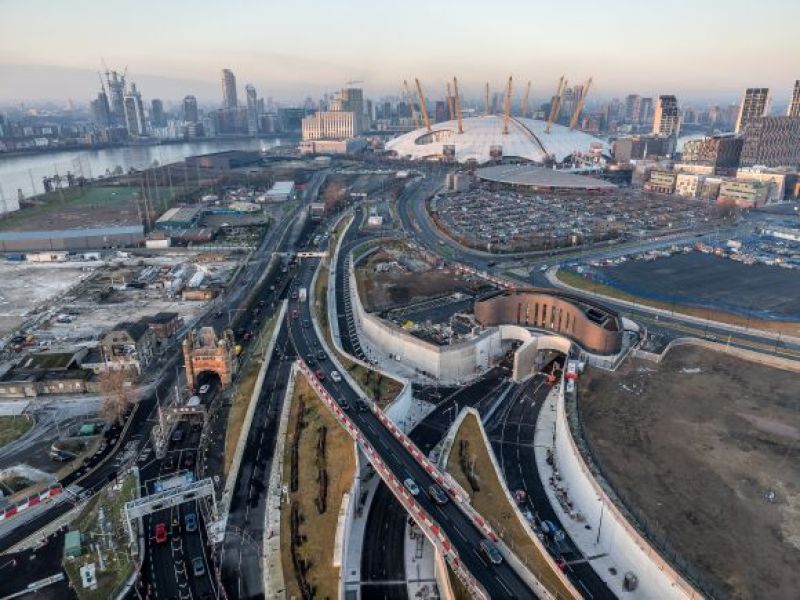 UK: Długo wyczekiwany tunel otwarty dla kierowców! Pierwszy taki przejazd od 58 lat!