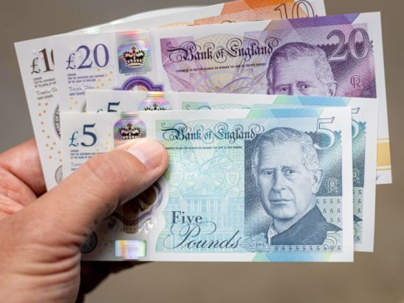 Posiadasz konto bankowe w UK? Możesz dostać dodatkowe 175 funtów!