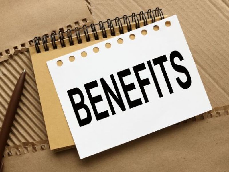 Zmiany w systemie wypłat zasiłków w UK! Miliony osób straci dostęp do benefitów!