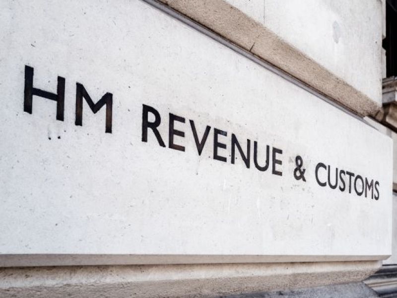 Pilny KOMUNIKAT HMRC do pracowników w UK! Zbliża się ważny termin - jeśli nie zdążysz to zapłacisz wysokie kary!