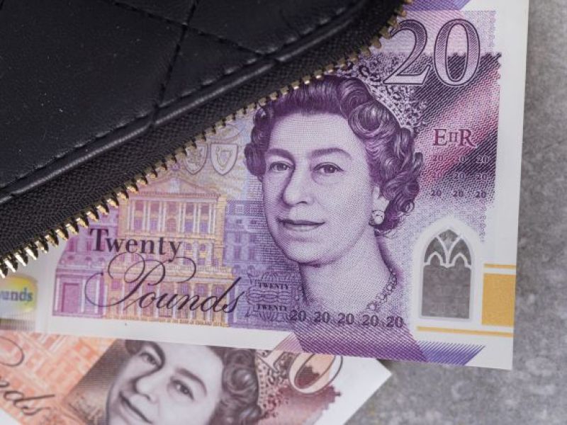 Bank oferuje 150 funtów dla mieszkańców UK! Czas na skorzystanie z okazji kończy się jutro!