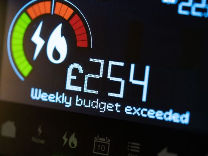 Rachunki za energię coraz głębiej sięgają do kieszeni mieszkańców UK! Opłata zobowiązań wyjątkowo bolesna na początku tego roku!