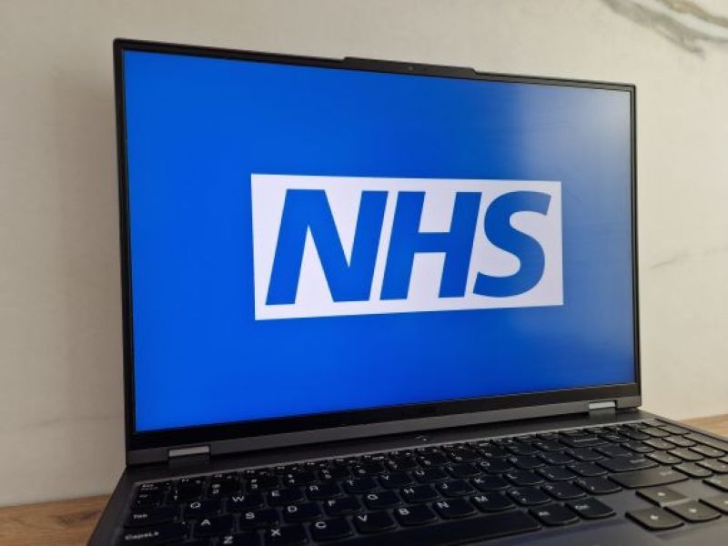 Wielka reorganizacja NHS! Tysiące pracowników służby zdrowia zagrożonych utratą pracy!