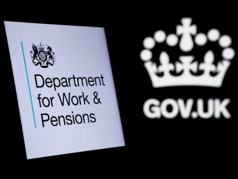 UWAGA rodzicu w UK! Możesz stracić część pieniędzy z brytyjskiej emerytury - ważny termin jest coraz bliżej!