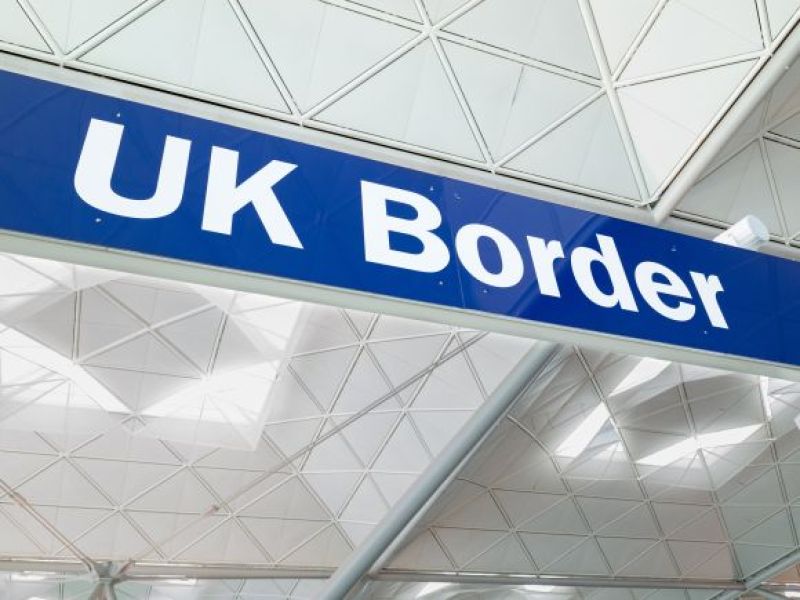 Rząd UK SPRZECIWIA się ułatwieniu podróży między Wielką Brytanią a Unią Europejską!