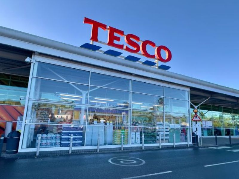 Tesco w UK z nową akcją dla kierowców! Punkty zbierać można w ponad 600 supermarketach!