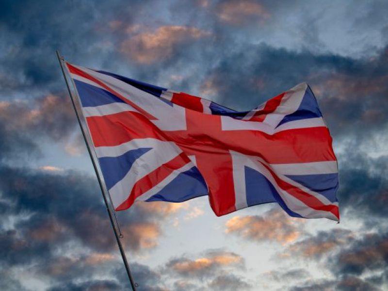 Rząd UK przygotowuje program FHS! Nowy sposób na walkę z kryzysem klimatycznym - i mieszkaniowym!