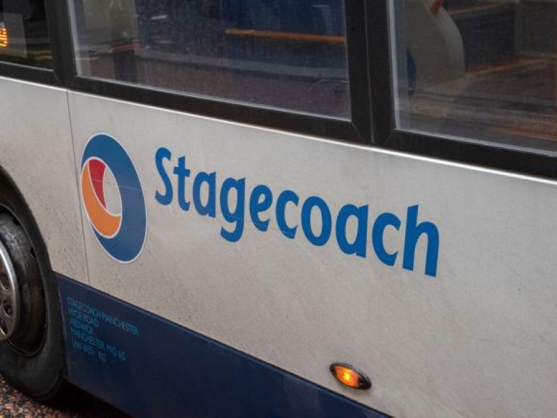 UK: Rozpoczyna się uciążliwy strajk kierowców! Duże ograniczenia w kursowaniu autobusów!