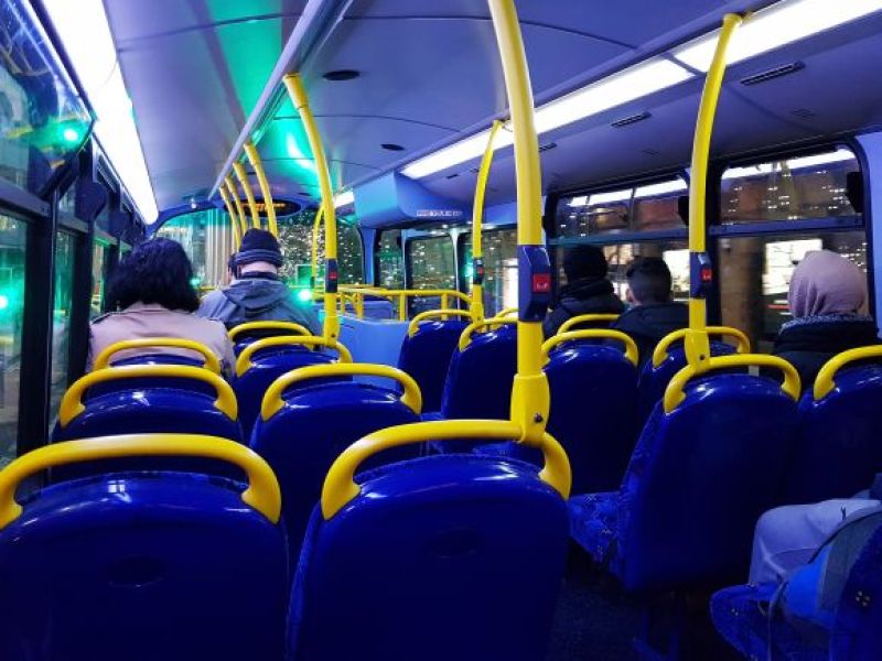 Były kierowca autobusów w UK OSTRZEGA! Jeśli jeździsz busami, to lepiej w tych miejscach nie siadać...