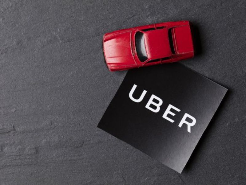 Taxi Tax w UK - wyższe ceny za przejazdy taksówkami, Uberem, czy Boltem!