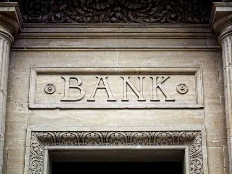Kolejny bank zniknie z UK - posiadacze kont przejdą do innej placówki bankowej