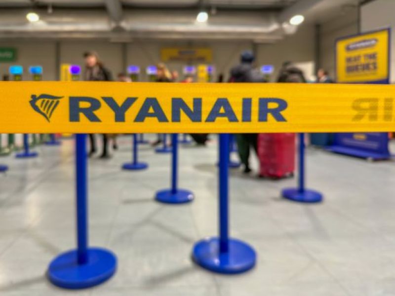 A JEDNAK! Ryanair podjął decyzję - jeszcze tego lata powiększony zostanie bezpłatny bagaż podręczny!