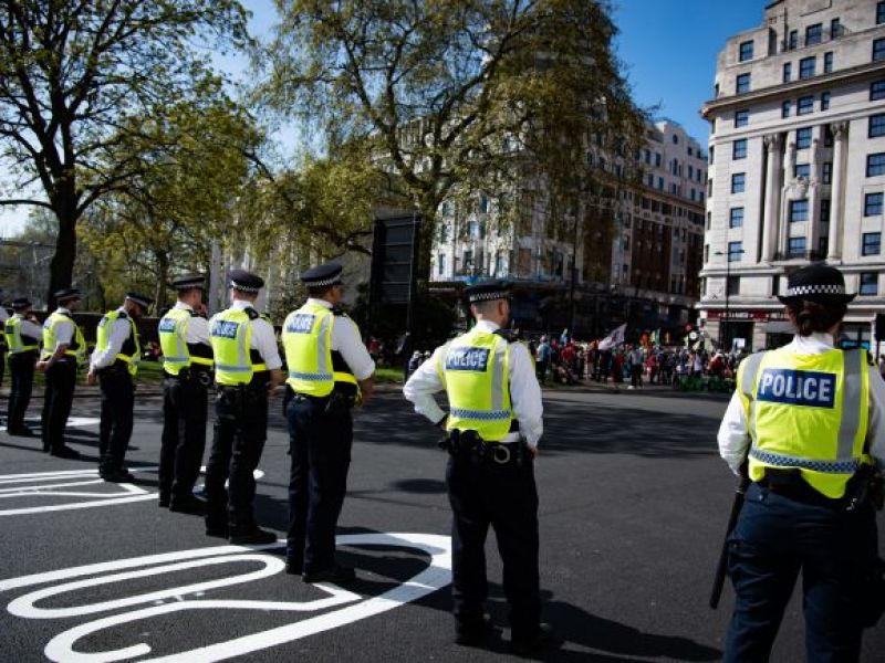 Napięcie w UK rośnie! Kolejne protesty antymigranckie - więcej policjantów na ulicach!