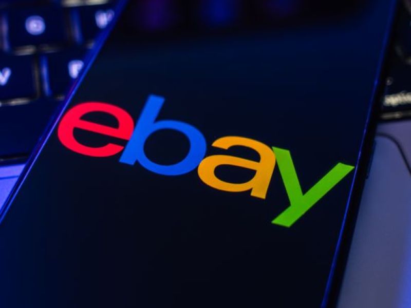 eBay wprowadza korzystne zmiany w opłatach – kupujący i sprzedający zyskają na nowym systemie