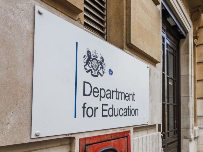 Nowość w systemie edukacji w UK - uczniowie będą uczyć się o 'toksycznej męskości'