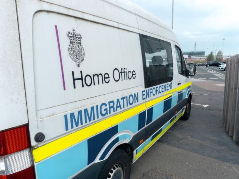 Brytyjscy pracodawcy sprawdzani pod kątem zatrudniania migrantów! Naloty na wielką skalę!