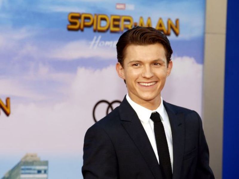 Nowy Spider-Man kręcony w UK - ludzie zbierają się by dojrzeć jak najwięcej z planu filmowego!