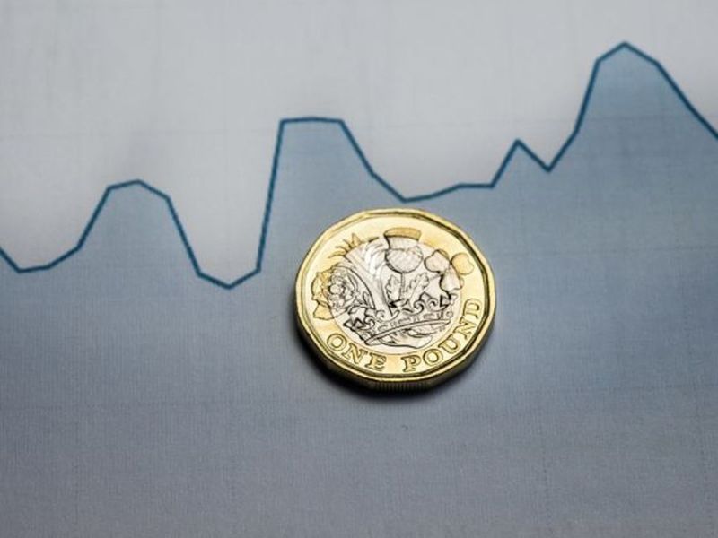 Tysiące rodziców w UK traci szansę na wyższą emeryturę! Uniknij tego prostego błędu, żeby nie stracić finansowo!