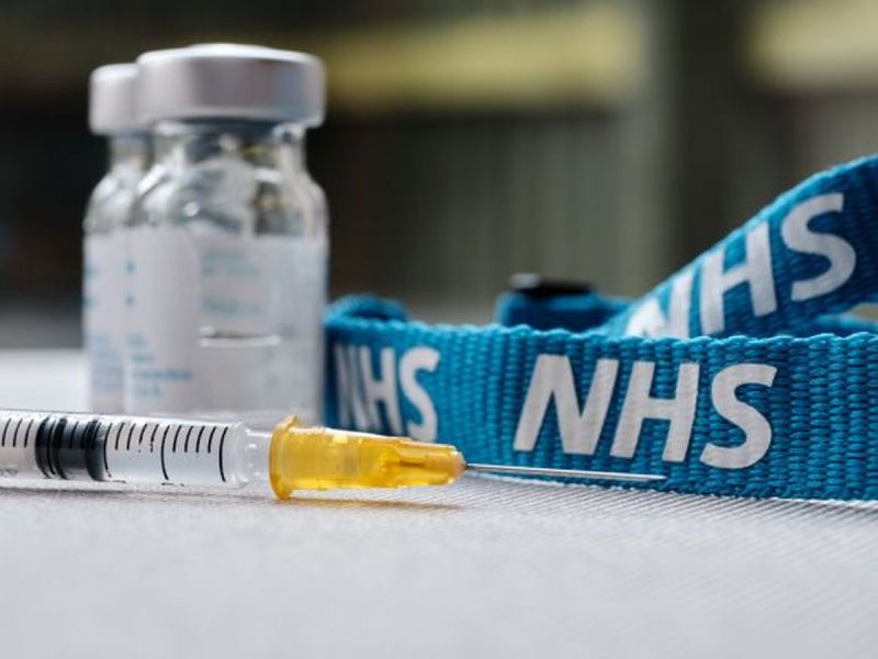 NHS alarmuje przed groźnym wirusem! Osoby z grup ryzyka proszone o przyjęcie szczepionki - trzeba zdążyć przed jesienią!