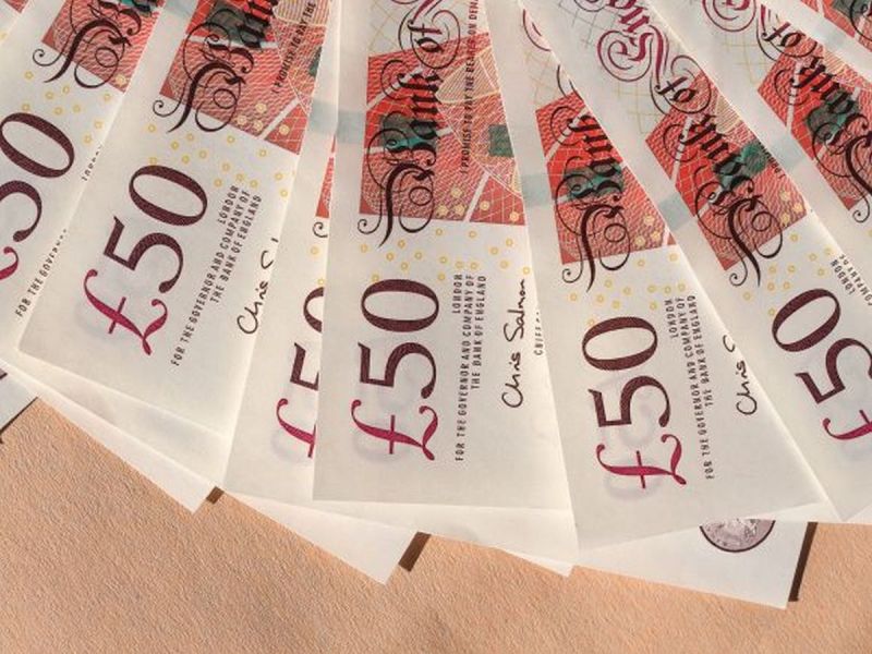 Nawet 750 funtów miesięcznie dla osób z takimi problemami zdrowotnymi – wsparcie od rządu UK!