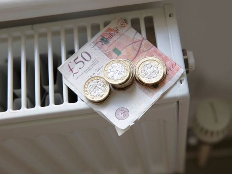 Zimowe rachunki za energię znów w górę! Mieszkańcy UK muszą przygotować się na wyższe koszty!